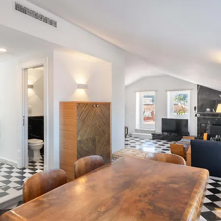 The Roof With Sea View