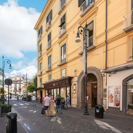 The Roof With Sea View Appartamento *